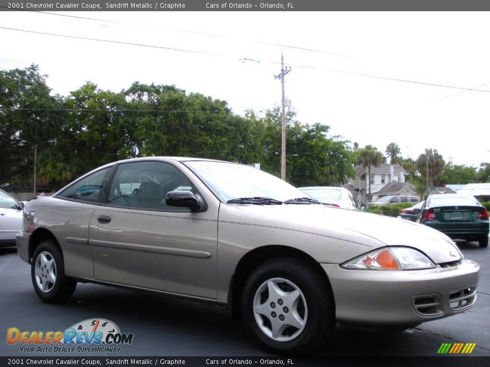 2001 Chevrolet Cavalier Coupe Sandrift Metallic / Graphite Photo #3
