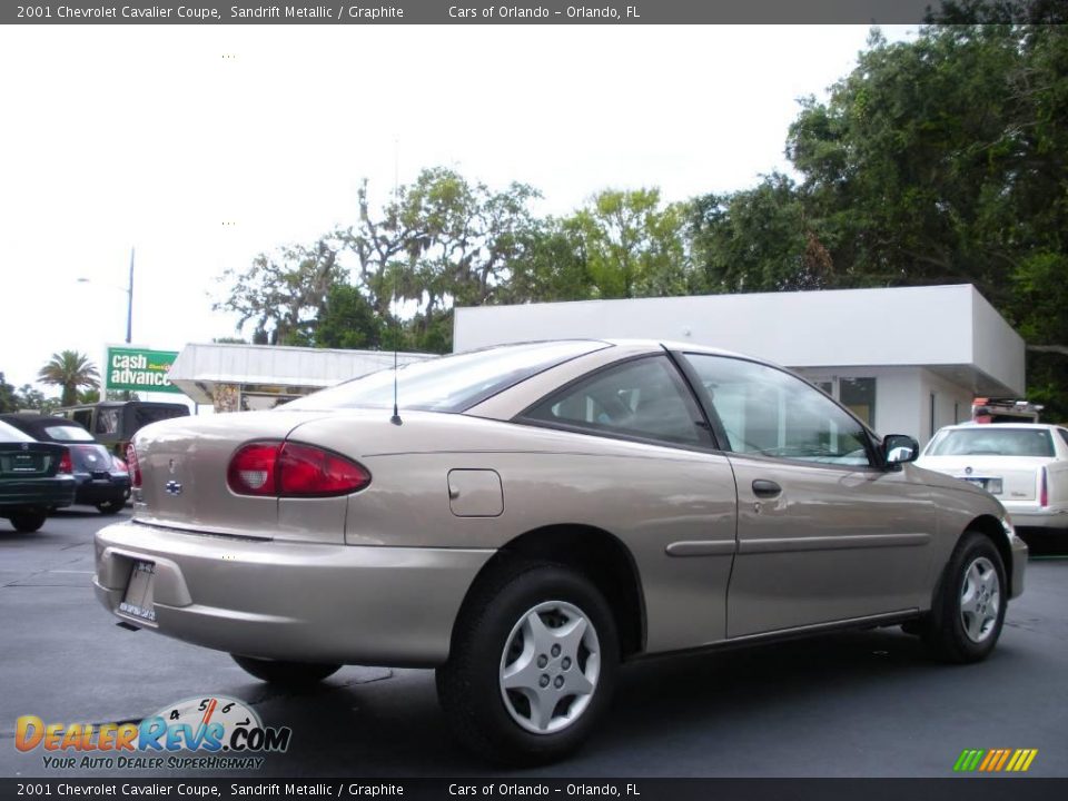 2001 Chevrolet Cavalier Coupe Sandrift Metallic / Graphite Photo #5