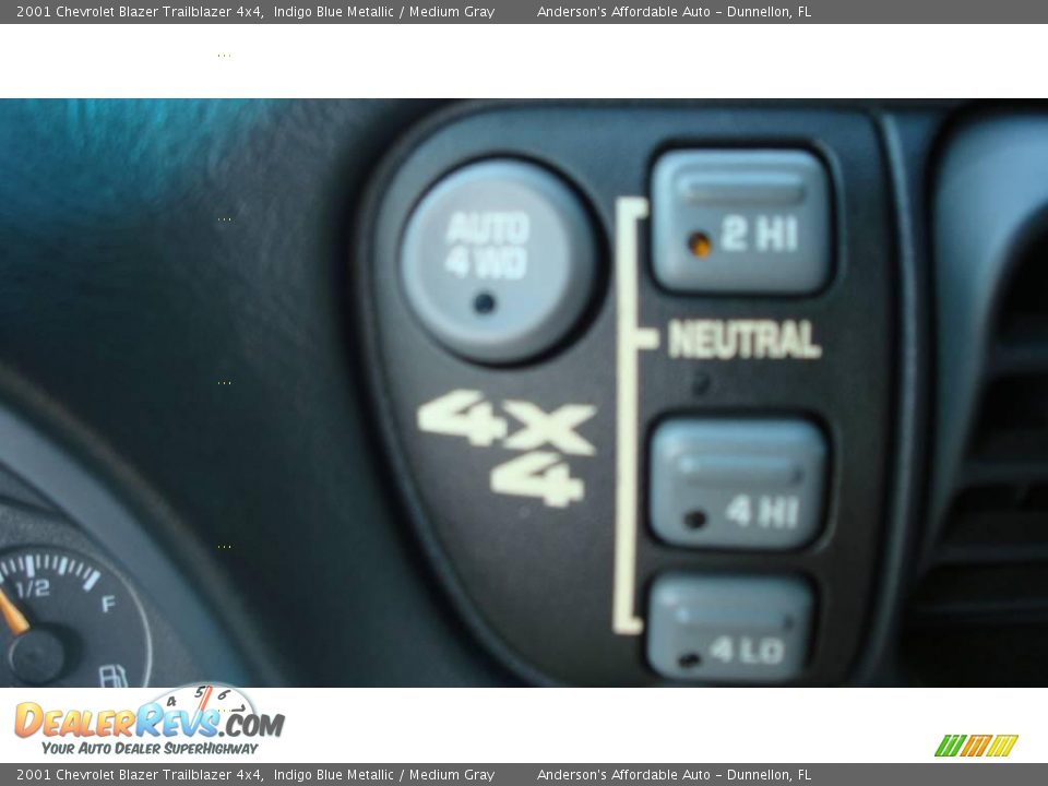 2001 Chevrolet Blazer Trailblazer 4x4 Indigo Blue Metallic / Medium Gray Photo #15