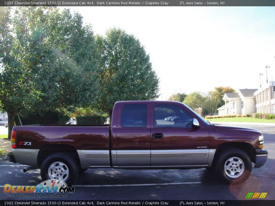 2002 Chevrolet Silverado 1500 LS Extended Cab 4x4 Dark Carmine Red Metallic / Graphite Gray Photo #7