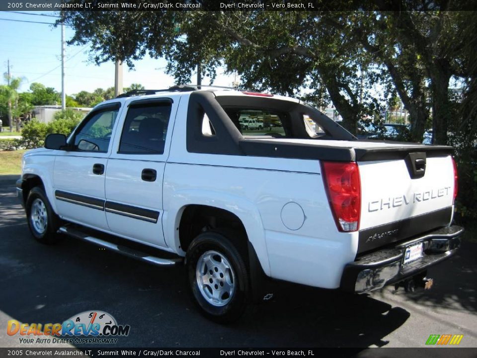 2005 Chevrolet Avalanche LT Summit White / Gray/Dark Charcoal Photo #6