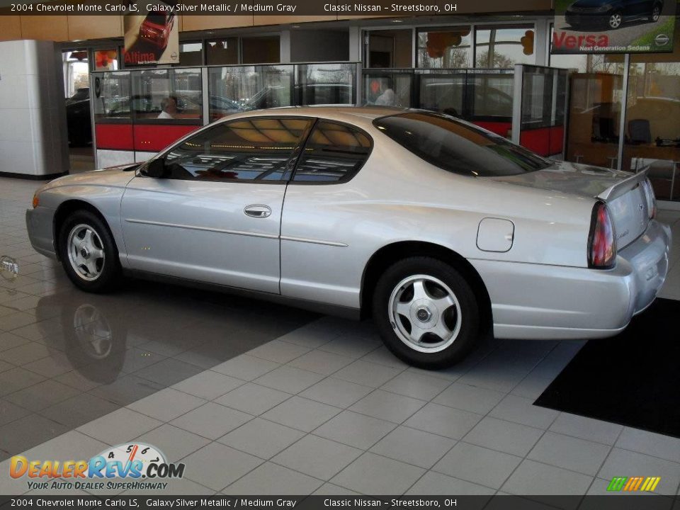 2004 Chevrolet Monte Carlo LS Galaxy Silver Metallic / Medium Gray Photo #2