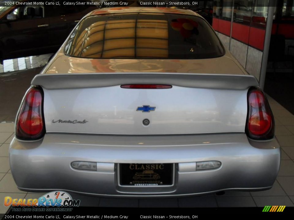 2004 Chevrolet Monte Carlo LS Galaxy Silver Metallic / Medium Gray Photo #6