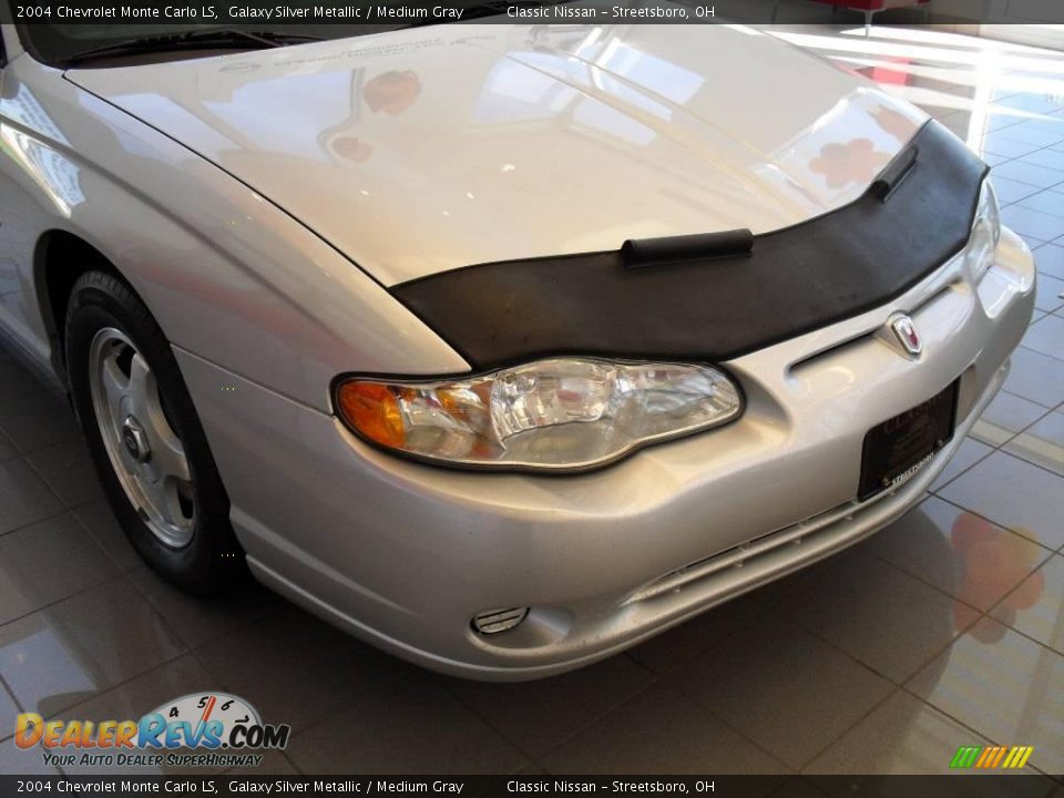 2004 Chevrolet Monte Carlo LS Galaxy Silver Metallic / Medium Gray Photo #12
