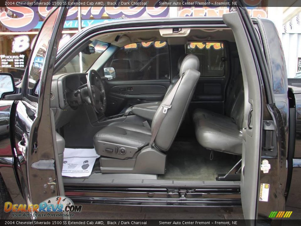 2004 Chevrolet Silverado 1500 SS Extended Cab AWD Black / Dark Charcoal Photo #5