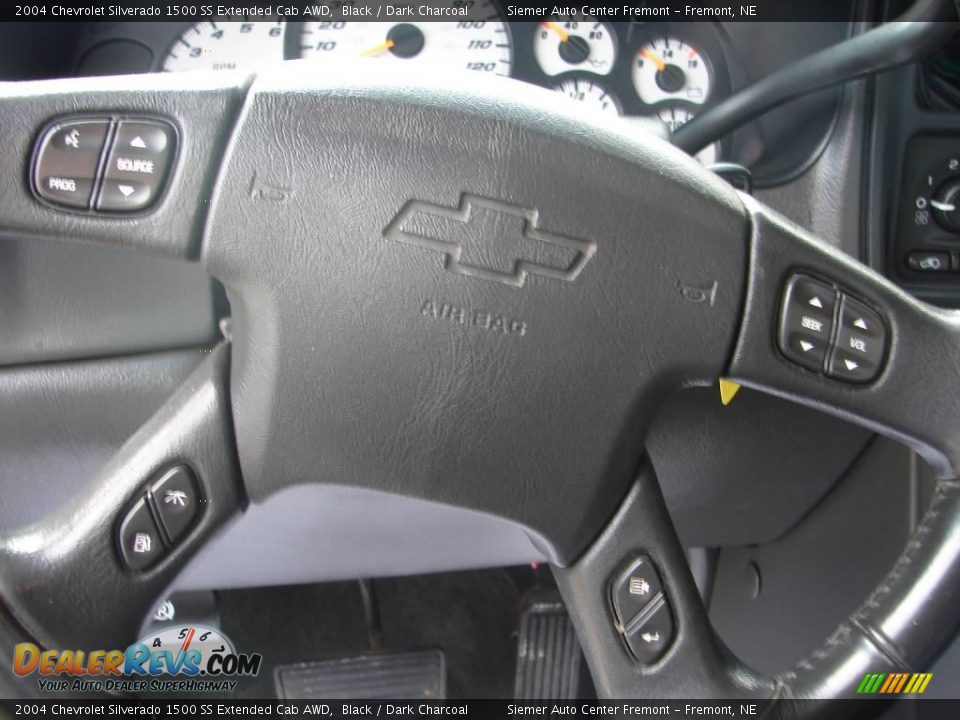 2004 Chevrolet Silverado 1500 SS Extended Cab AWD Black / Dark Charcoal Photo #9