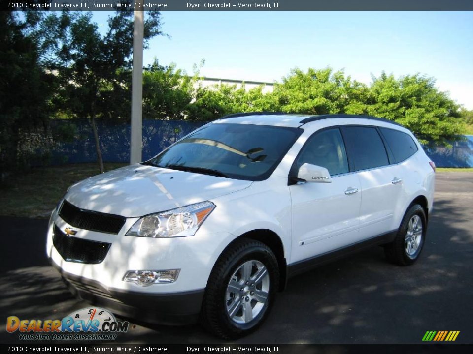 2010 Chevrolet Traverse LT Summit White / Cashmere Photo #1