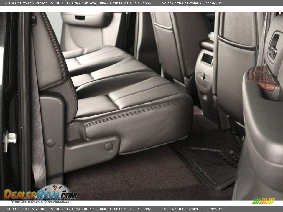2009 Chevrolet Silverado 3500HD LTZ Crew Cab 4x4 Black Granite Metallic / Ebony Photo #5