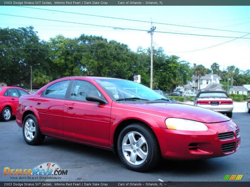 2003 Dodge Stratus SXT Sedan Inferno Red Pearl / Dark Slate Gray Photo #3