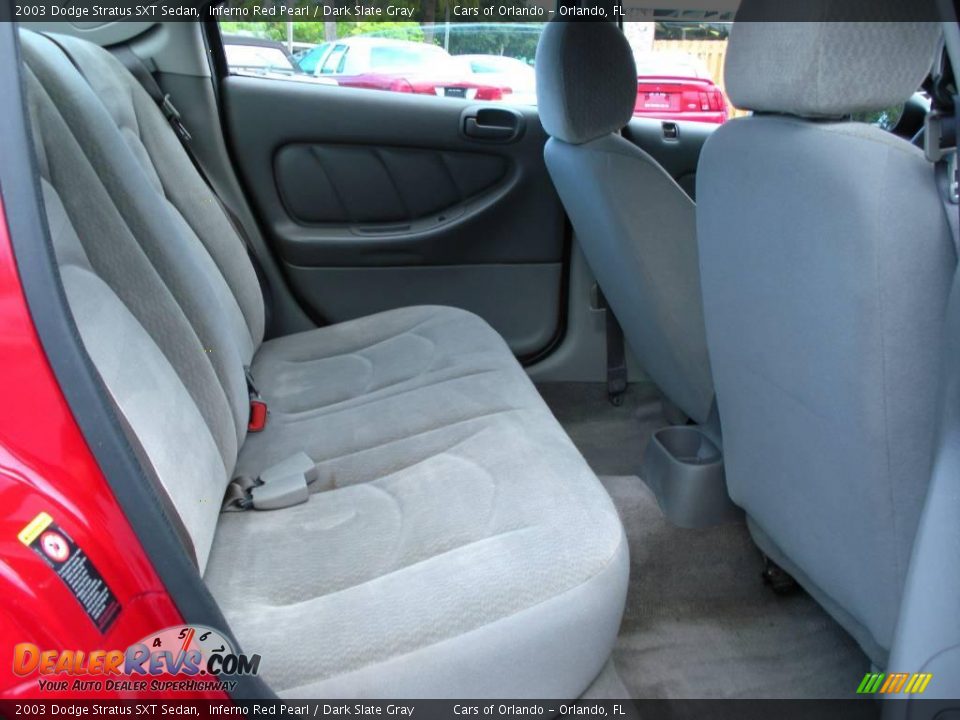 2003 Dodge Stratus SXT Sedan Inferno Red Pearl / Dark Slate Gray Photo #18