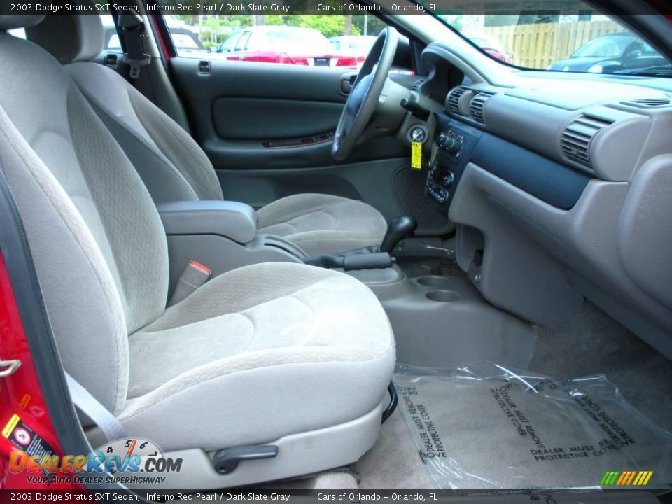 2003 Dodge Stratus SXT Sedan Inferno Red Pearl / Dark Slate Gray Photo #20