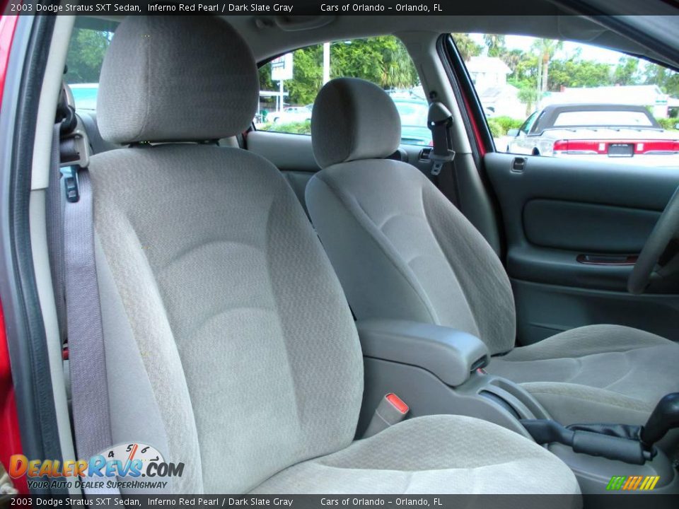 2003 Dodge Stratus SXT Sedan Inferno Red Pearl / Dark Slate Gray Photo #21