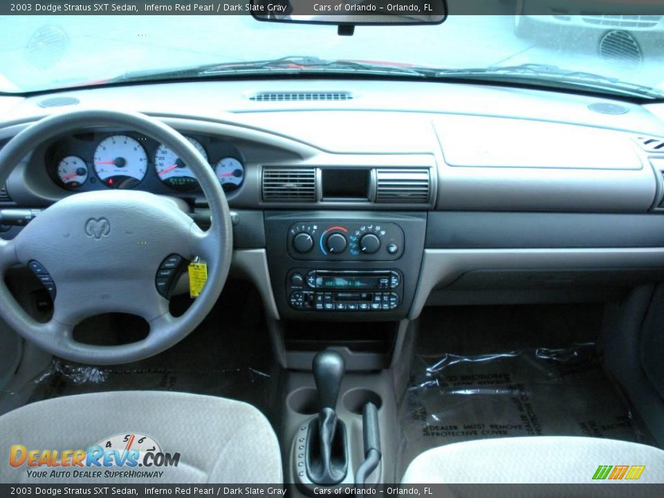 2003 Dodge Stratus SXT Sedan Inferno Red Pearl / Dark Slate Gray Photo #22