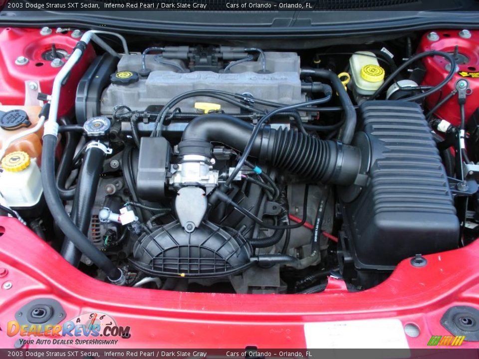 2003 Dodge Stratus SXT Sedan Inferno Red Pearl / Dark Slate Gray Photo #31