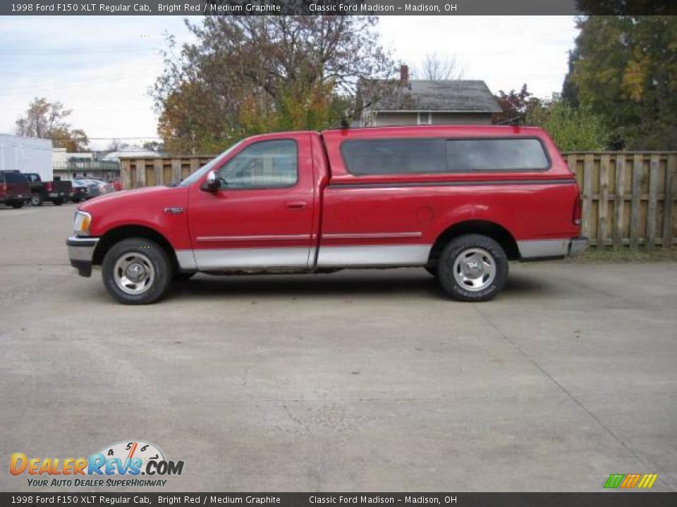 1998 Ford F150 XLT Regular Cab Bright Red / Medium Graphite Photo #5