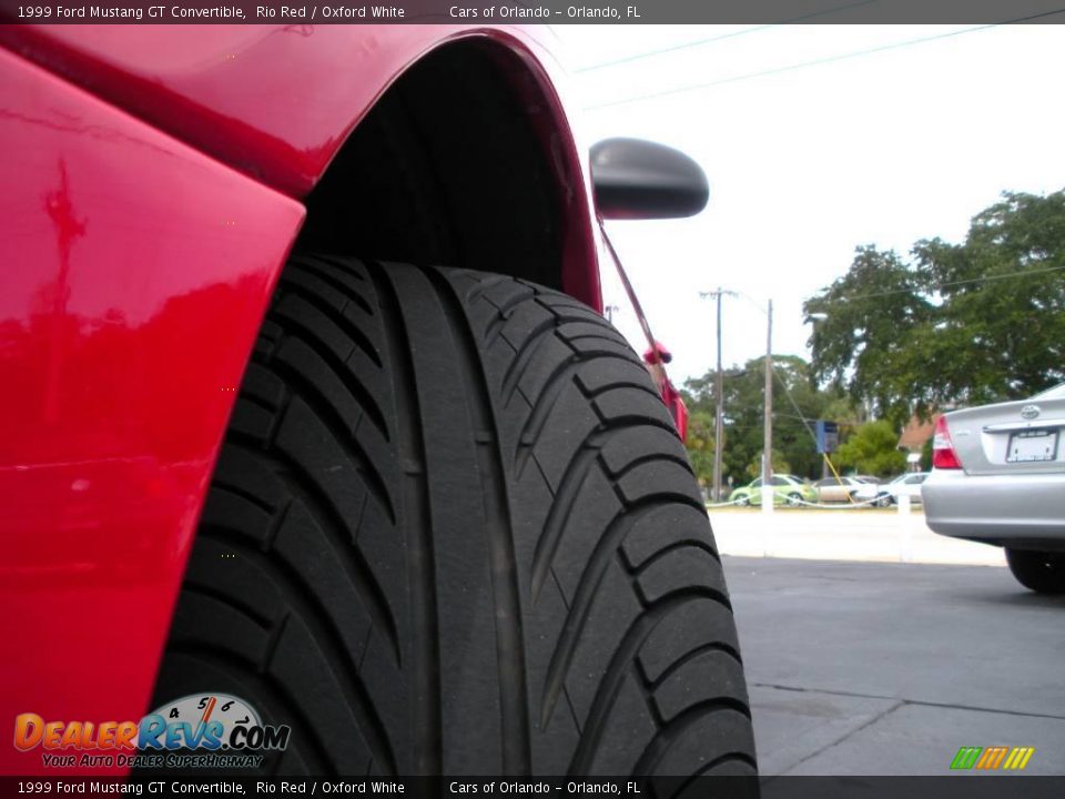 1999 Ford Mustang GT Convertible Rio Red / Oxford White Photo #23