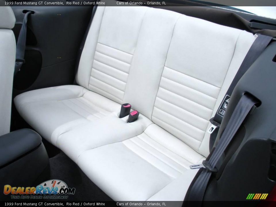 1999 Ford Mustang GT Convertible Rio Red / Oxford White Photo #26