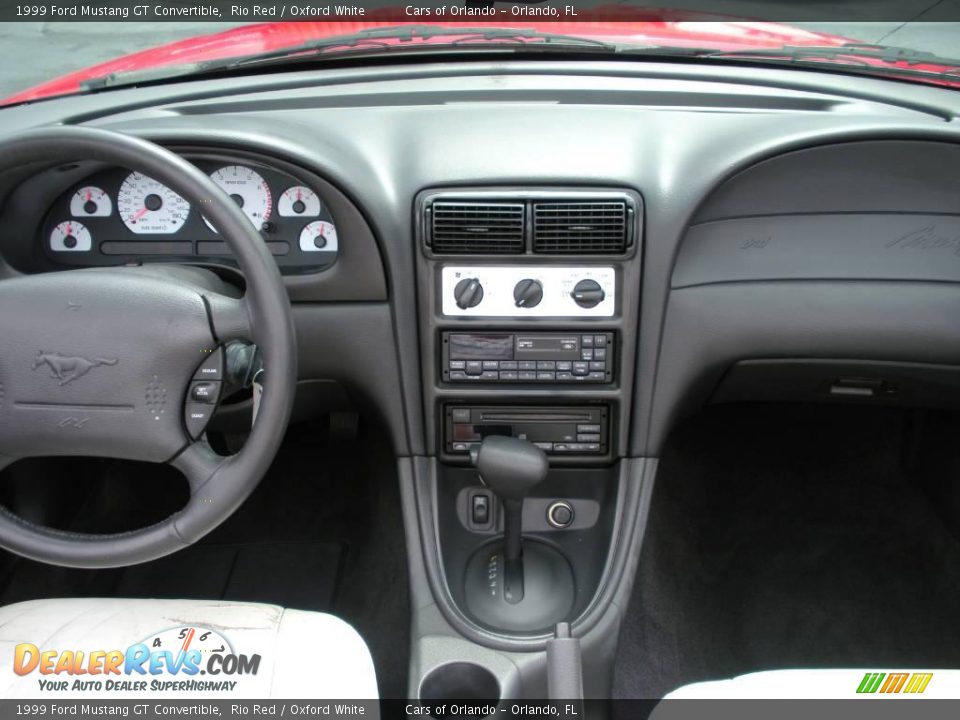 1999 Ford Mustang GT Convertible Rio Red / Oxford White Photo #30
