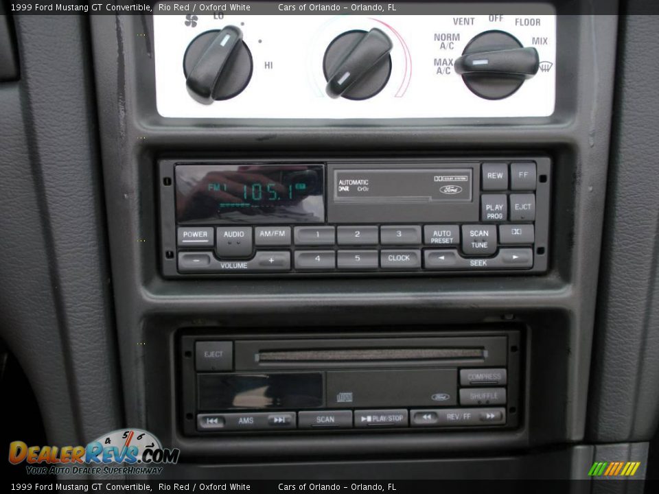 1999 Ford Mustang GT Convertible Rio Red / Oxford White Photo #34