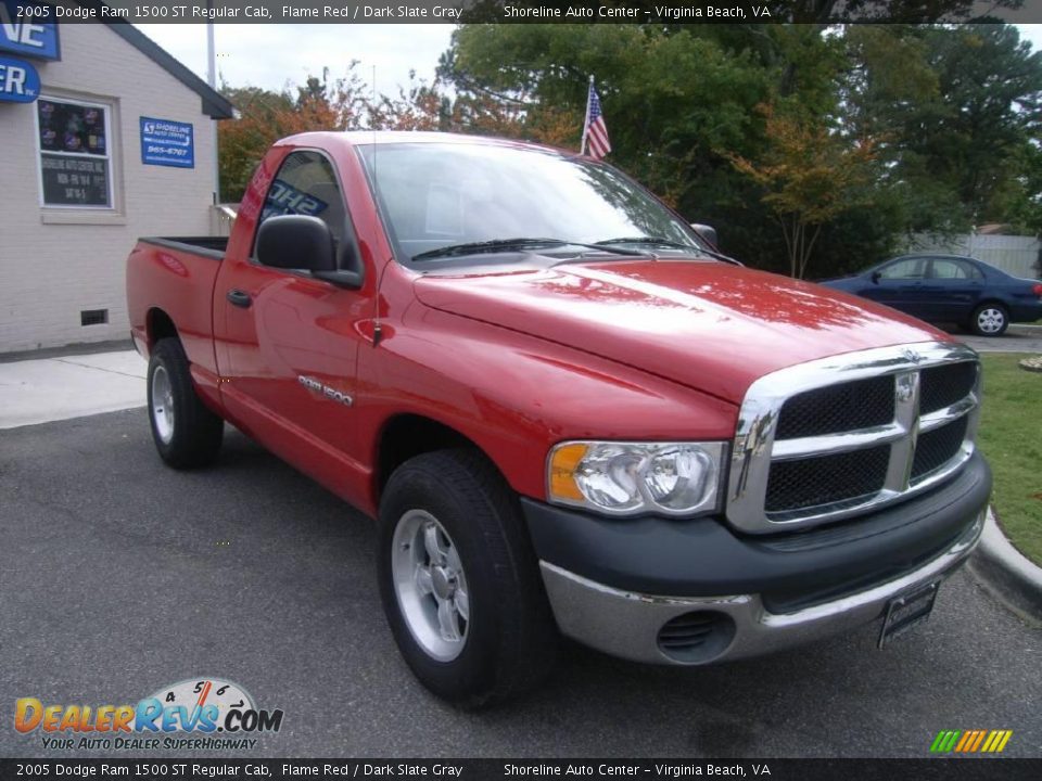2005 Dodge Ram 1500 ST Regular Cab Flame Red / Dark Slate Gray Photo #10