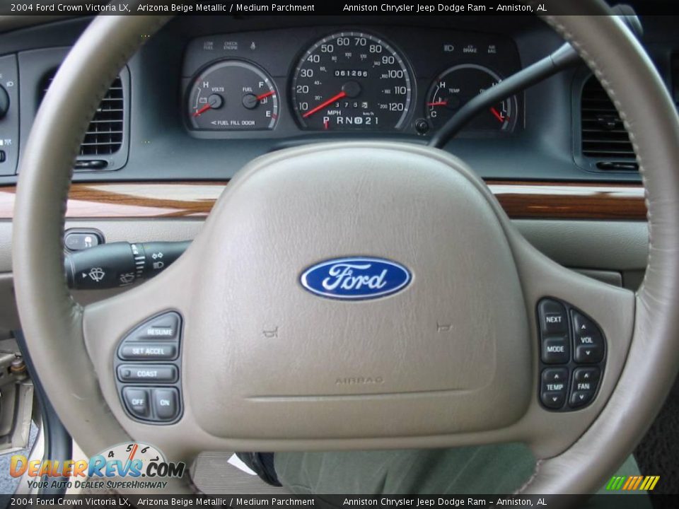 2004 Ford Crown Victoria LX Arizona Beige Metallic / Medium Parchment Photo #7
