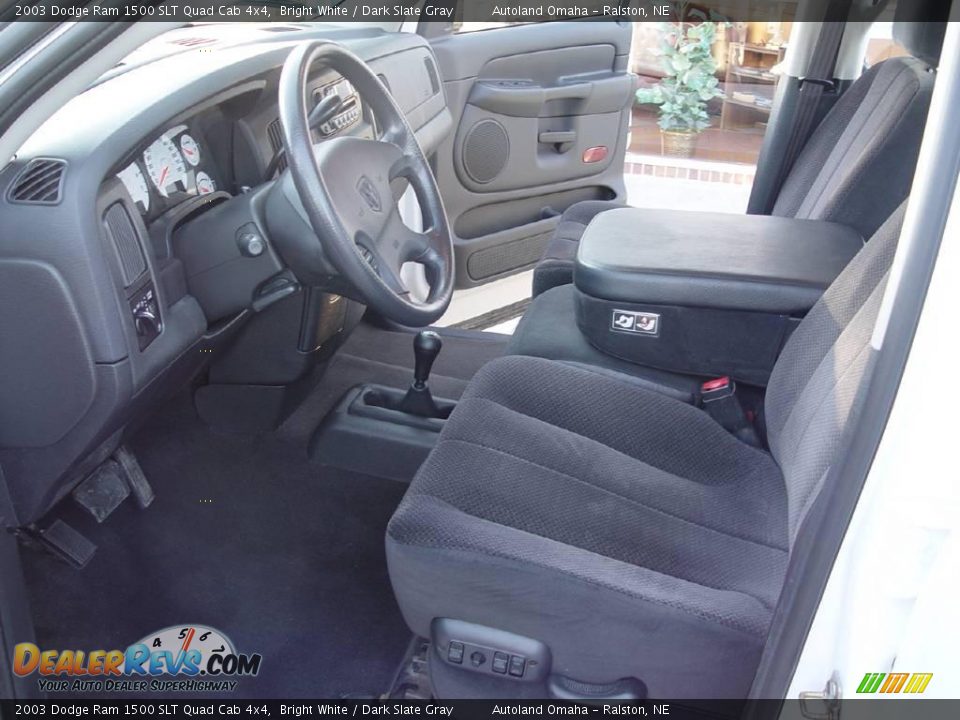 2003 Dodge Ram 1500 SLT Quad Cab 4x4 Bright White / Dark Slate Gray Photo #9