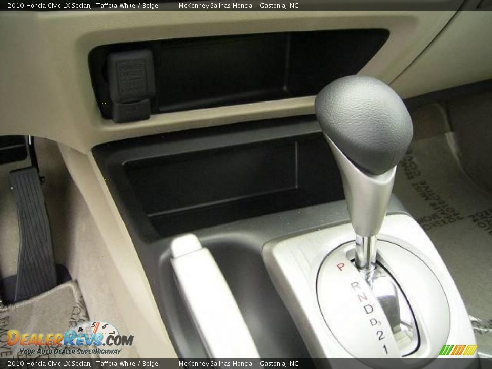 2010 Honda Civic LX Sedan Taffeta White / Beige Photo #26