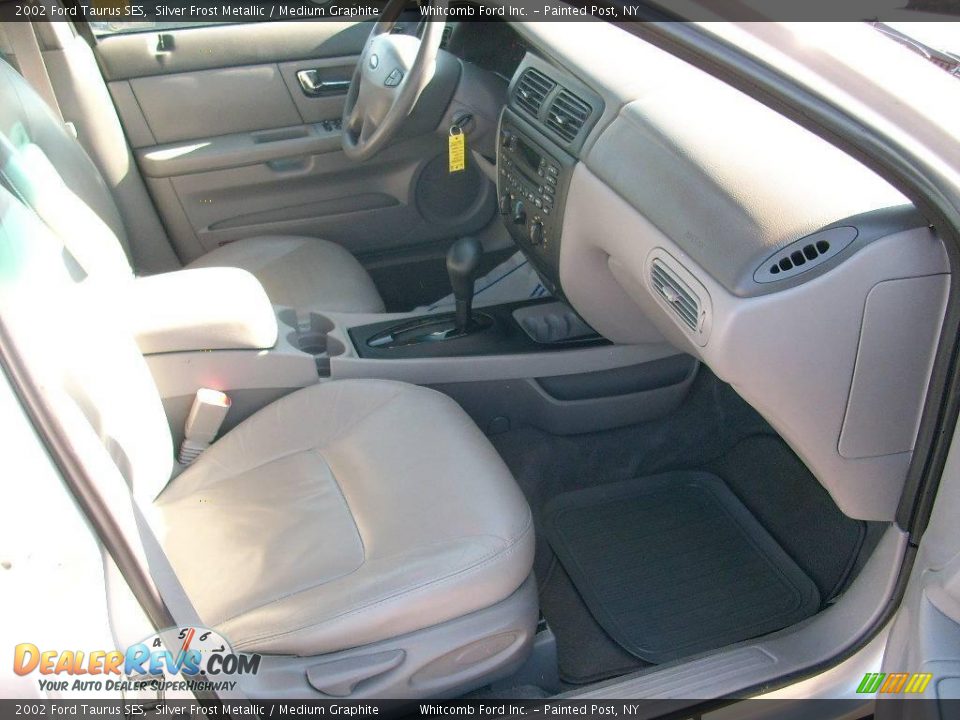 2002 Ford Taurus SES Silver Frost Metallic / Medium Graphite Photo #10