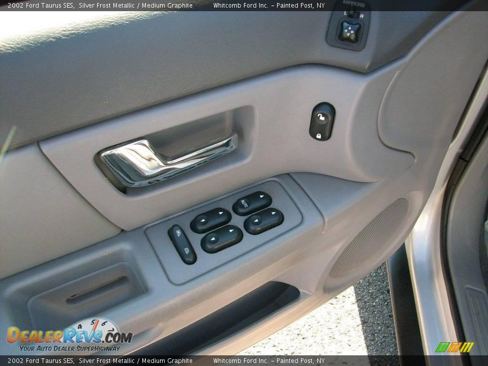 2002 Ford Taurus SES Silver Frost Metallic / Medium Graphite Photo #13