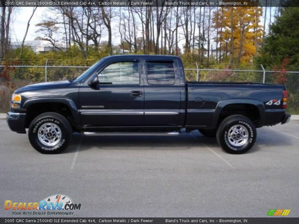 2005 GMC Sierra 2500HD SLE Extended Cab 4x4 Carbon Metallic / Dark Pewter Photo #2