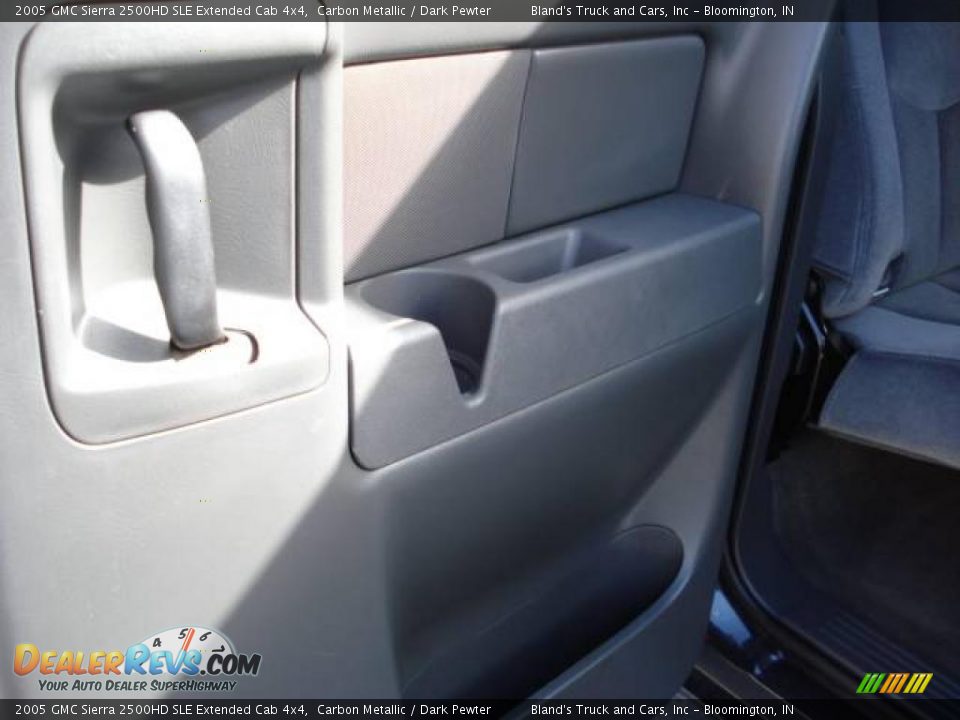 2005 GMC Sierra 2500HD SLE Extended Cab 4x4 Carbon Metallic / Dark Pewter Photo #23