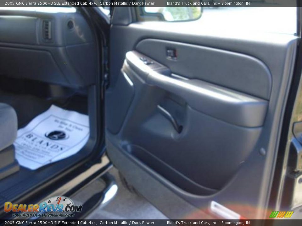 2005 GMC Sierra 2500HD SLE Extended Cab 4x4 Carbon Metallic / Dark Pewter Photo #25