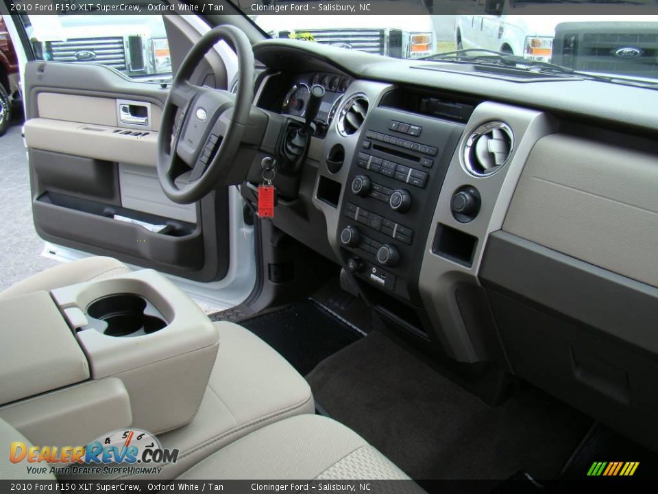 2010 Ford F150 XLT SuperCrew Oxford White / Tan Photo #13