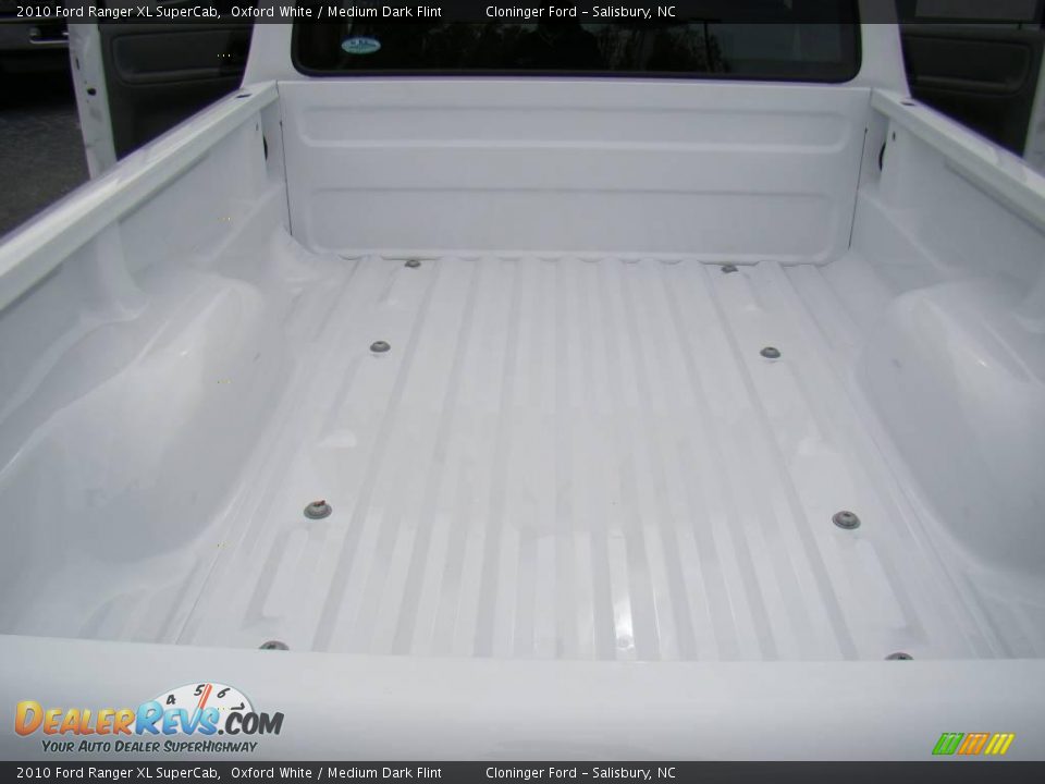 2010 Ford Ranger XL SuperCab Oxford White / Medium Dark Flint Photo #9