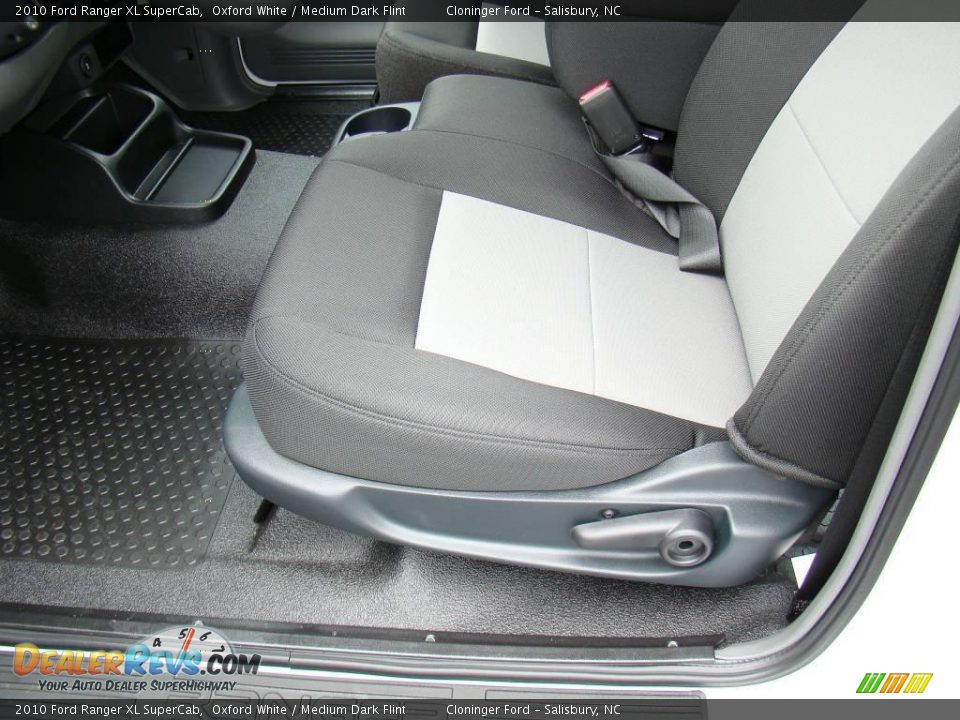 2010 Ford Ranger XL SuperCab Oxford White / Medium Dark Flint Photo #15