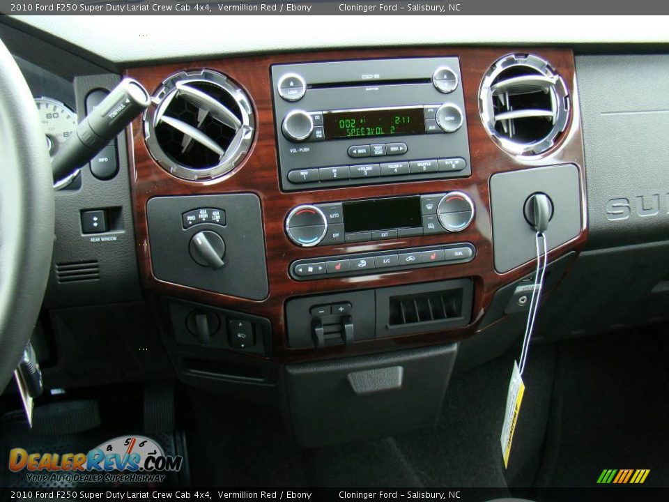 2010 Ford F250 Super Duty Lariat Crew Cab 4x4 Vermillion Red / Ebony Photo #28
