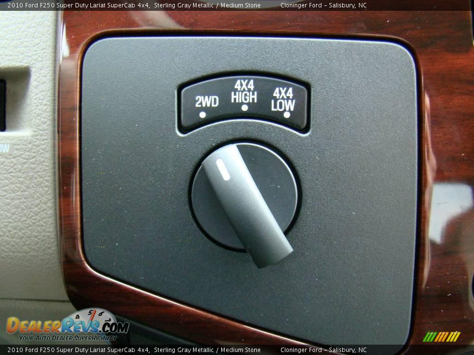2010 Ford F250 Super Duty Lariat SuperCab 4x4 Sterling Gray Metallic / Medium Stone Photo #26