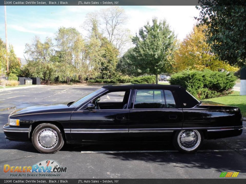 1996 Cadillac DeVille Sedan Black / Black Photo #2