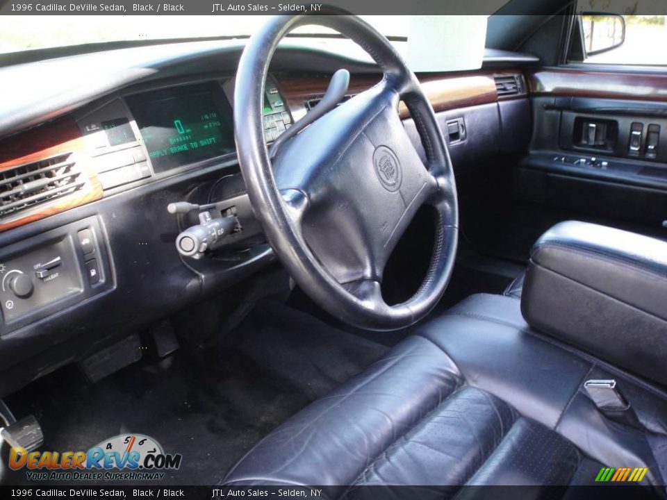 1996 Cadillac DeVille Sedan Black / Black Photo #11