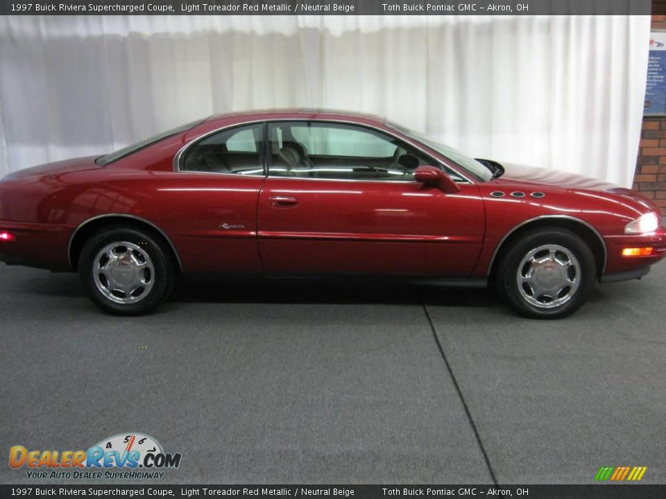 1997 Buick Riviera Supercharged Coupe Light Toreador Red Metallic / Neutral Beige Photo #2