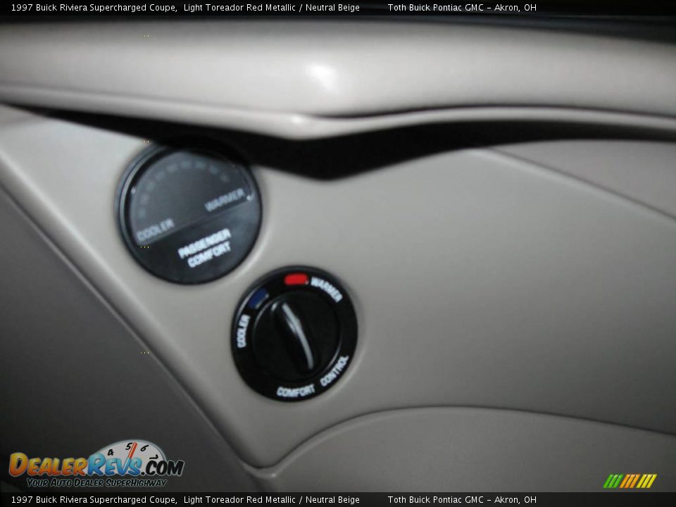 1997 Buick Riviera Supercharged Coupe Light Toreador Red Metallic / Neutral Beige Photo #12