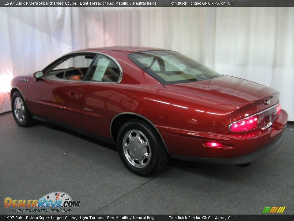 1997 Buick Riviera Supercharged Coupe Light Toreador Red Metallic / Neutral Beige Photo #15