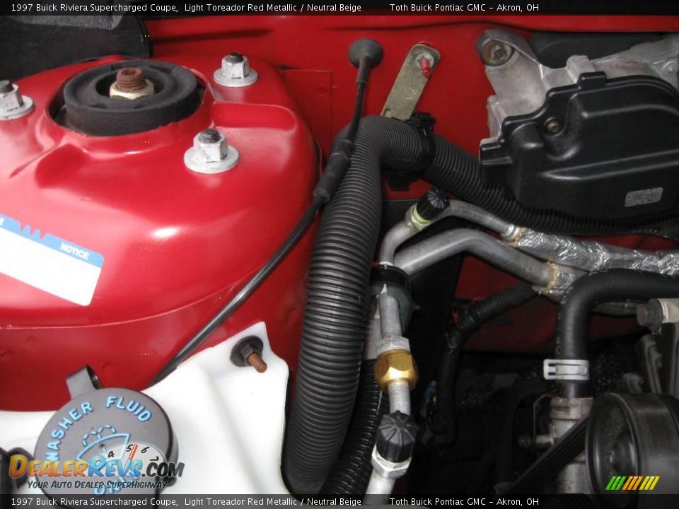 1997 Buick Riviera Supercharged Coupe Light Toreador Red Metallic / Neutral Beige Photo #18
