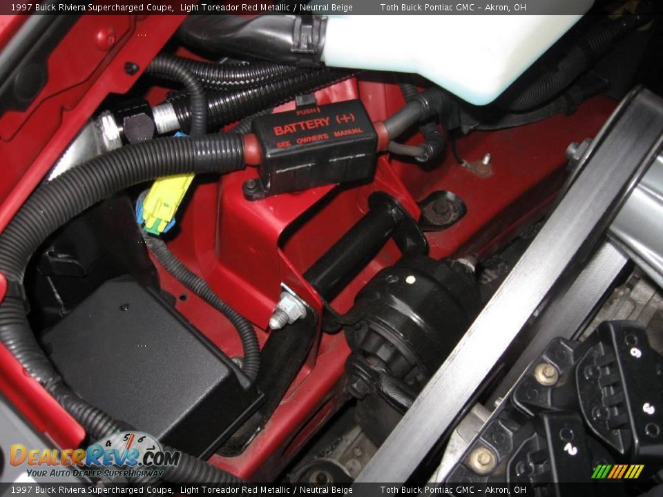 1997 Buick Riviera Supercharged Coupe Light Toreador Red Metallic / Neutral Beige Photo #19