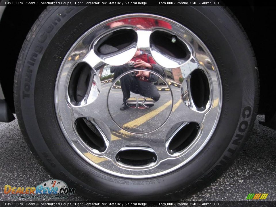 1997 Buick Riviera Supercharged Coupe Wheel Photo #28