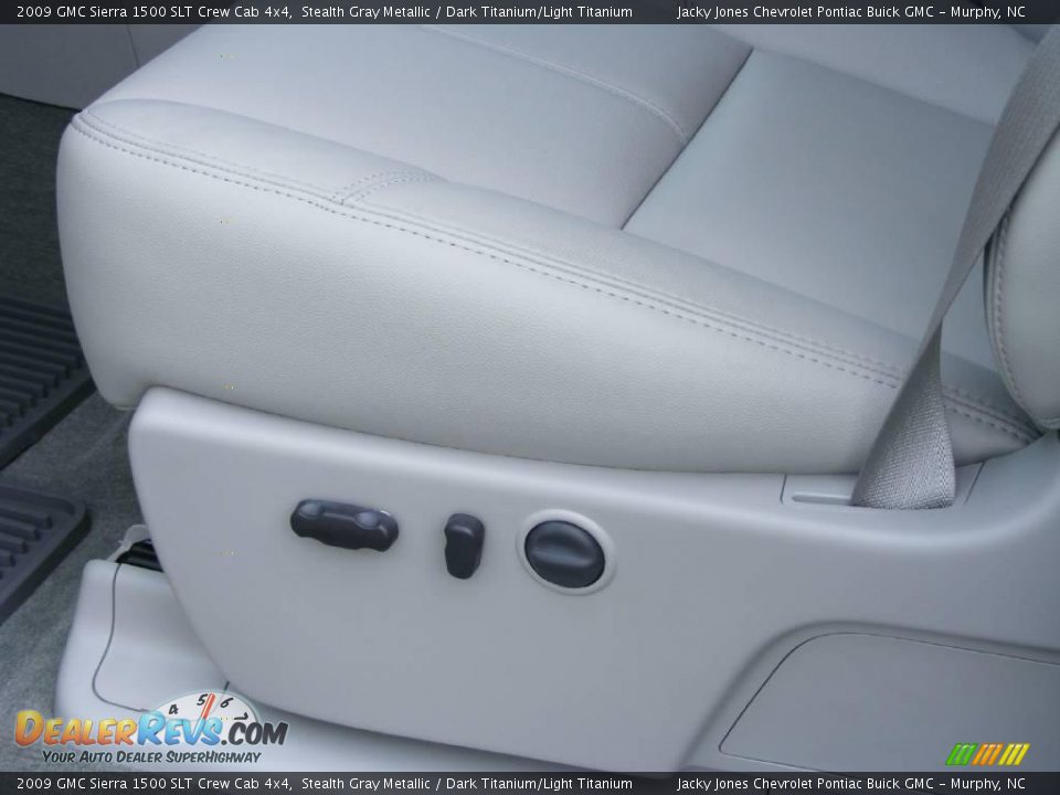 2009 GMC Sierra 1500 SLT Crew Cab 4x4 Stealth Gray Metallic / Dark Titanium/Light Titanium Photo #13