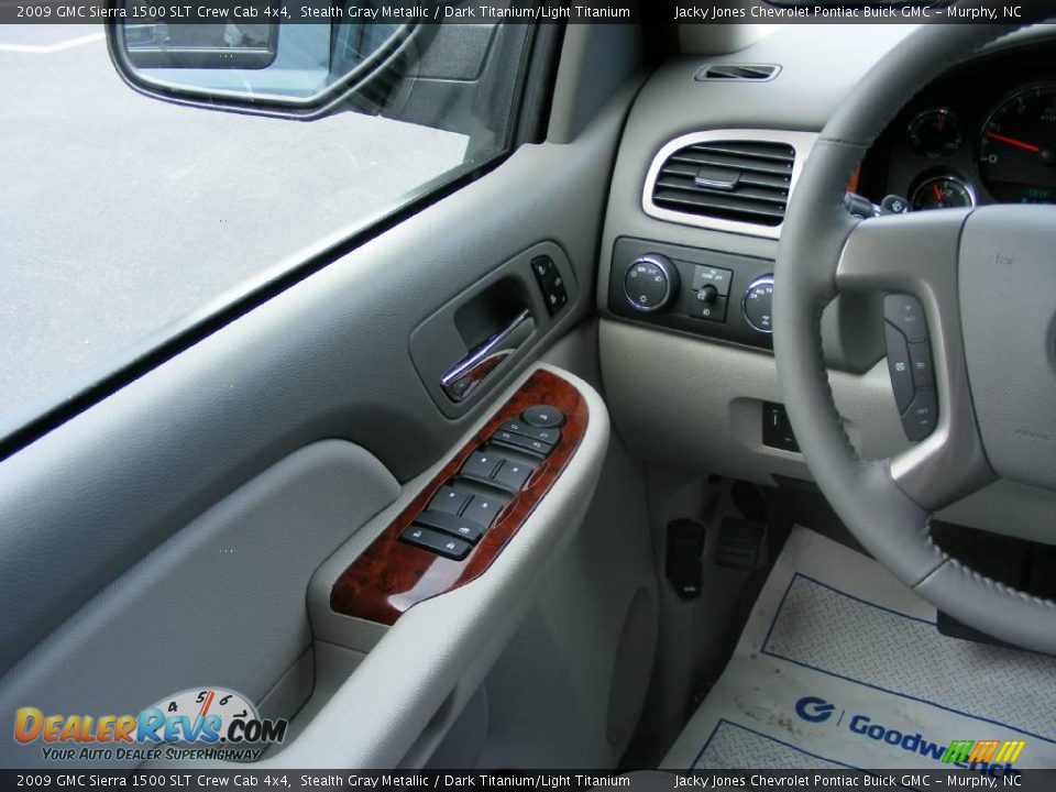2009 GMC Sierra 1500 SLT Crew Cab 4x4 Stealth Gray Metallic / Dark Titanium/Light Titanium Photo #16