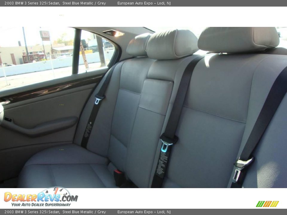 2003 BMW 3 Series 325i Sedan Steel Blue Metallic / Grey Photo #9