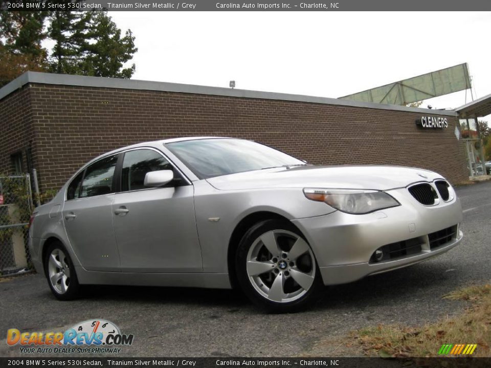 2004 BMW 5 Series 530i Sedan Titanium Silver Metallic / Grey Photo #2