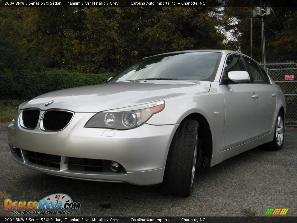 2004 BMW 5 Series 530i Sedan Titanium Silver Metallic / Grey Photo #4